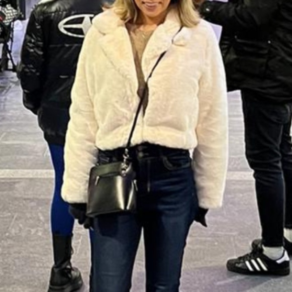WHITE faux fur cropped jacket